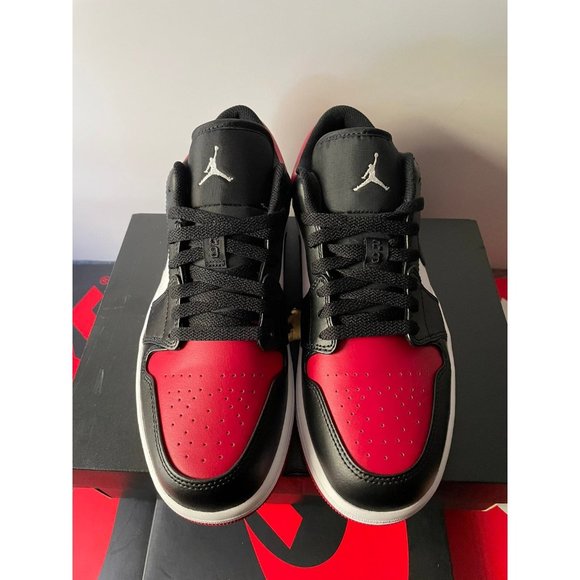 Nike Air Jordan 1 Low - Bred Toe - Picture 3 of 8